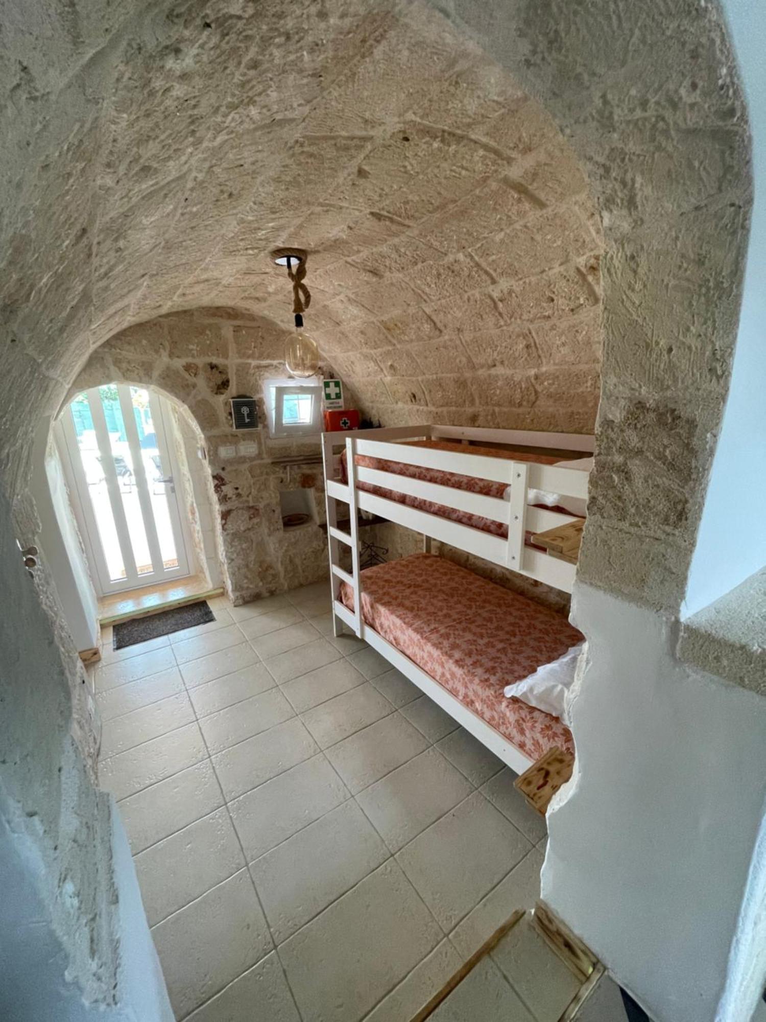 Trullo Del Salento San Vito dei Normanni Exterior foto